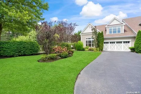 1 Ovation Pl #1, Eastport, NY 11941
