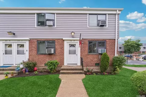 216-19 73rd Ave #B32, Oakland Gardens, NY 11364