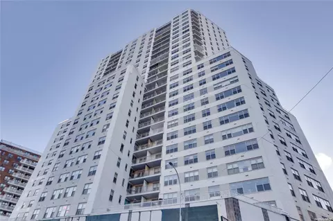 125-10 Queens Blvd #2604, New York, NY 11415