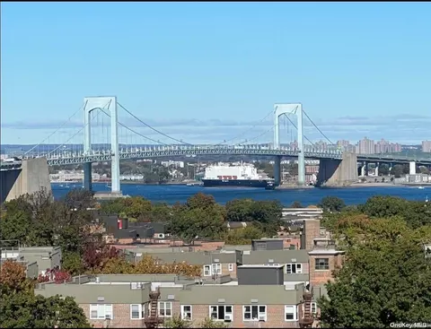 2 Bay Club Dr #12N, Bayside, NY 11360