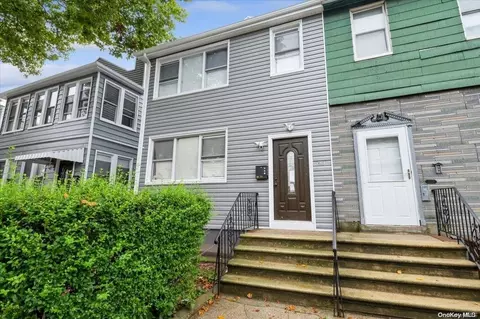 95-26 104th St, New York, NY 11416