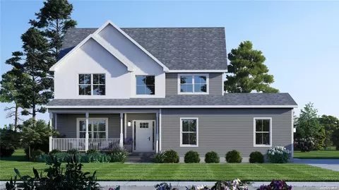 49 W Newins St, Center Moriches, NY 11934