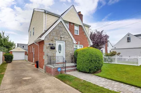 253 Marshall Ave, West Hempstead, NY 11552