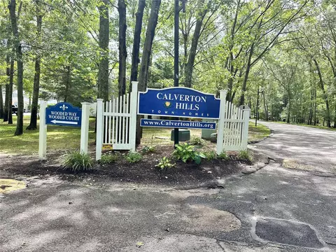 228 Hill Rise #228, Calverton, NY 11933