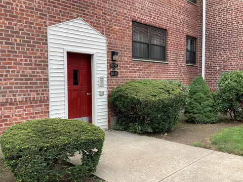 80-35 Shore Pkwy #274, New York, NY 11414