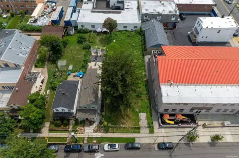 150-12 12th Ave, New York, NY 11357