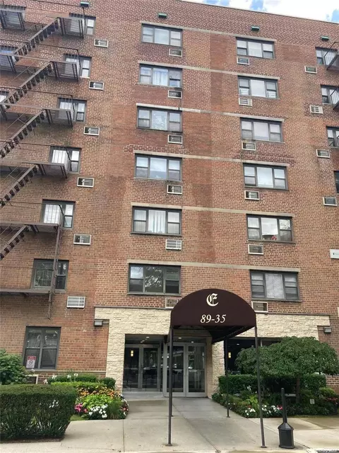 89-35 155 Ave #2B, New York, NY 11414