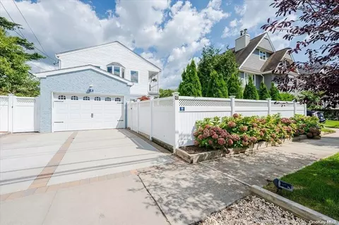 90 Albany Blvd, Atlantic Beach, NY 11509