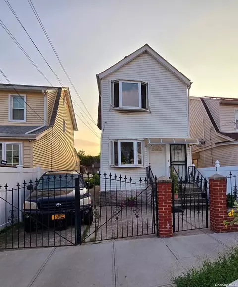 103-20 168th Pl, New York, NY 11433
