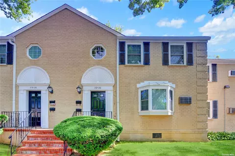 221-22 67th Ave #B, Oakland Gardens, NY 11364