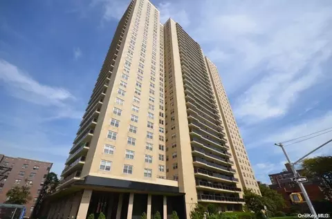 110-11 Queens Blvd #2H, New York, NY 11375