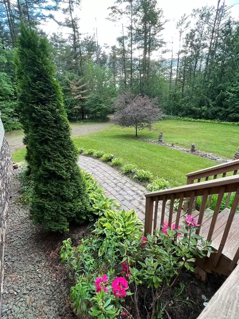 Exterior - 9 Pinekill Ln, Windham, NY 12496 photo 6 of 9