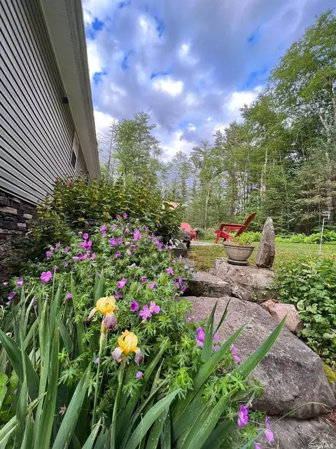 Exterior - 9 Pinekill Ln, Windham, NY 12496 photo 8 of 9