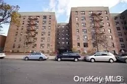 38-15 149th St #2J, New York, NY 11354