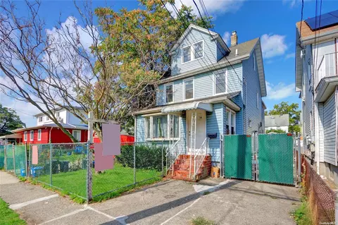 88-38 Ashford St, New York, NY 11427