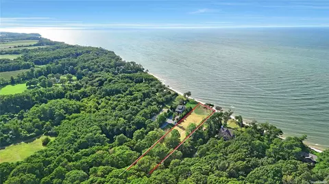 4730 Blue Horizon Blf, Southold, NY 11958