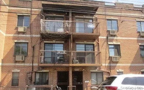 58-03 Van Cleef St #3C, Corona, NY 11368