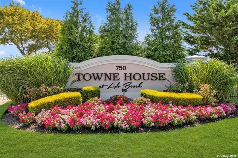 750 Lido Blvd #22B, Lido Beach, NY 11561