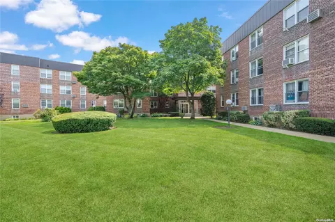 530 Dubois Ave #5-C, Valley Stream, NY 11581