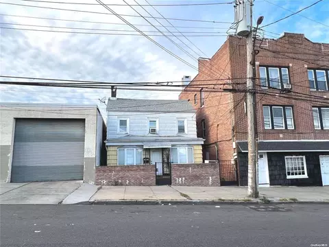 150-15 12th Rd, New York, NY 11357
