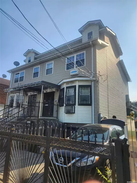 107-36 164th Pl, Jamaica, NY 11433