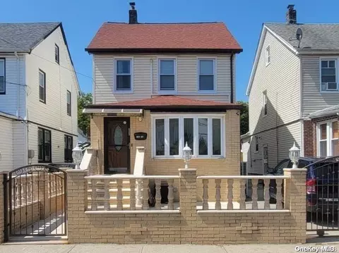 109-70 203 St, New York, NY 11412