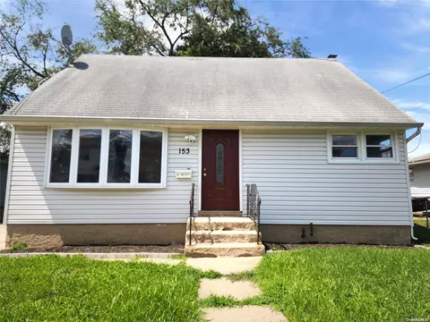 153 Carnegie Ave, Elmont, NY 11003