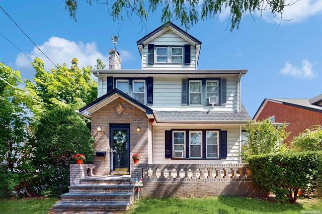 6 Harvard Ave, Hewlett, NY 11557