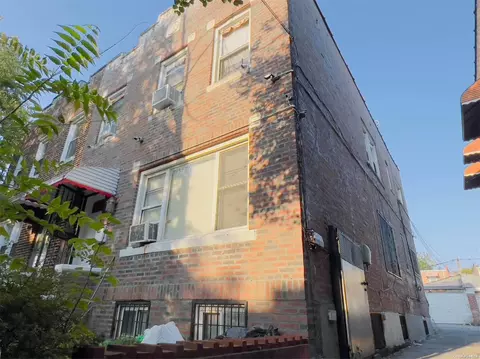 31-15 99th St, New York, NY 11369