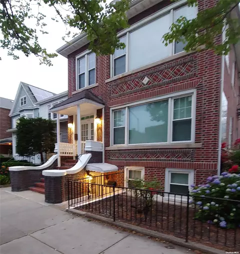 1738 Hobart Ave, New York, NY 10461