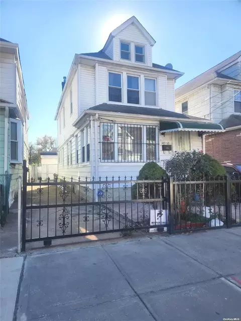 147-10 119th Ave, New York, NY 11436