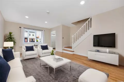 61-34 84th Pl, New York, NY 11379