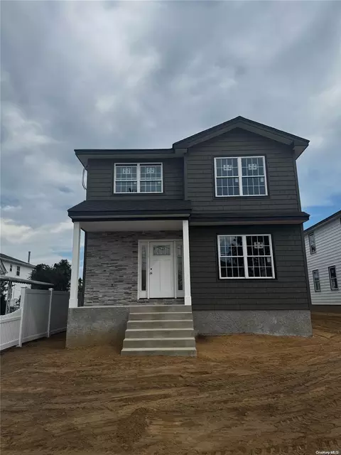 1053 Mahopac Rd, West Hempstead, NY 11552