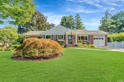 6 Teaneck Dr, East Northport, NY 11731
