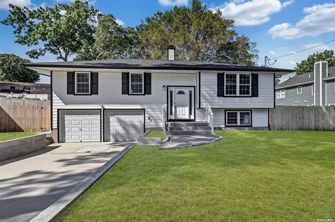 766 Hawkins Ave, Lake Ronkonkoma, NY 11779