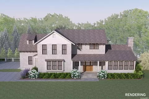 36 N Bay Ave, Southampton, NY 11941