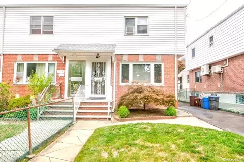 21-18 Murray St, New York, NY 11357