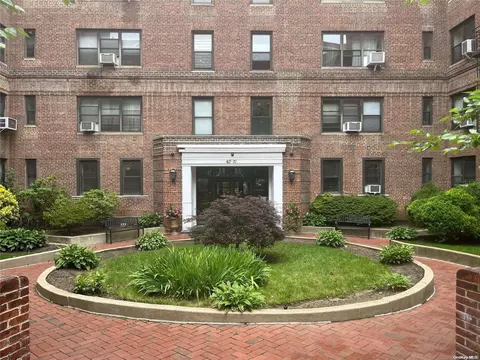 67-71 Yellowstone Blvd #4C, New York, NY 11375