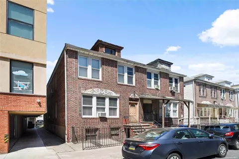 3066 Brighton 14th St, Brooklyn, NY 11235