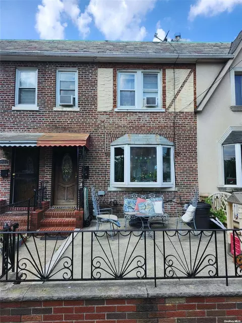 53-50 66th St, New York, NY 11378