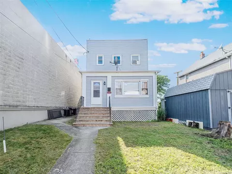 149-11 Cross Bay Blvd, New York, NY 11417