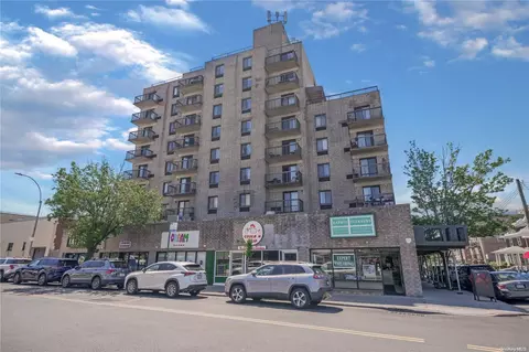 213-02 42 Ave #4E, New York, NY 11361