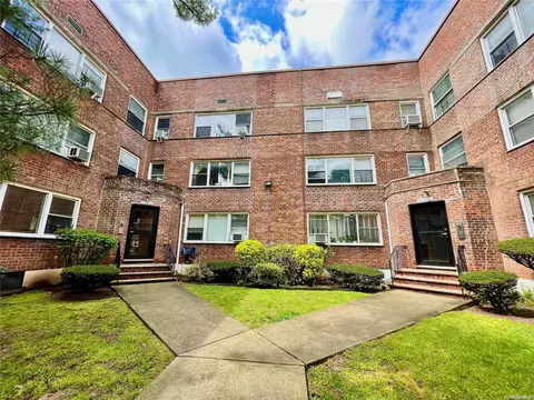 138-29 Jewel Ave #1A, Flushing, NY 11367