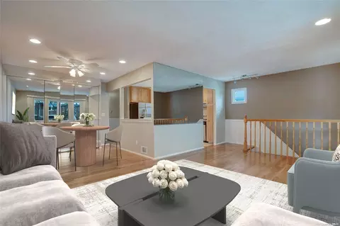 147 Beach 124th St, New York, NY 11694