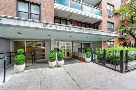 37-30 73 St #5D, New York, NY 11372