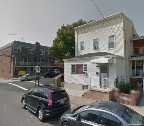 82-01 54th Ave, New York, NY 11373