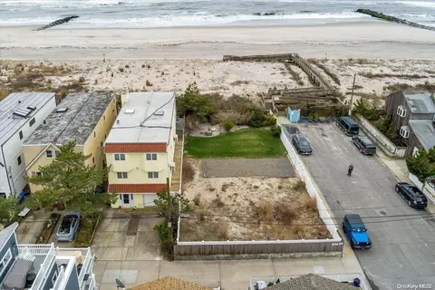 10 Virginia Ave, Long Beach, NY 11561