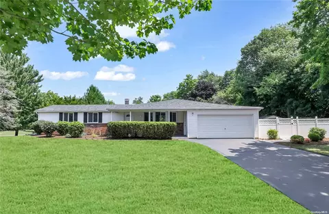 1 Coed Ln, Stony Brook, NY 11790
