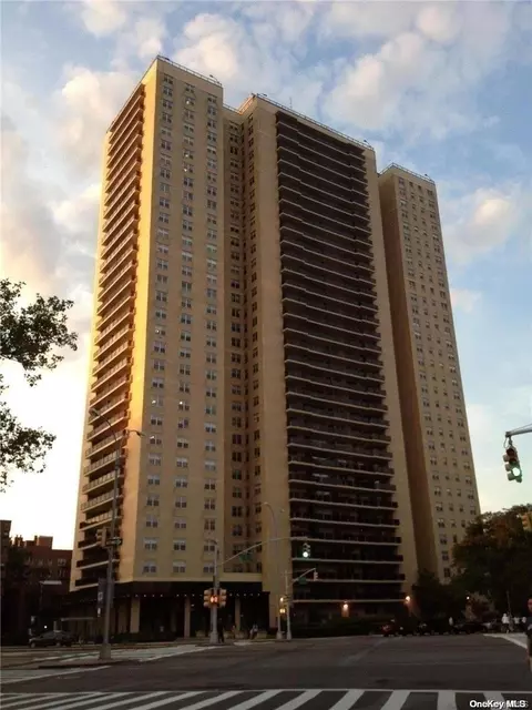 110-11 Queens Blvd #J17, New York, NY 11375