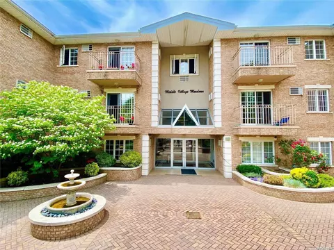 62-48 Mount Olivet Cres #2A, New York, NY 11379